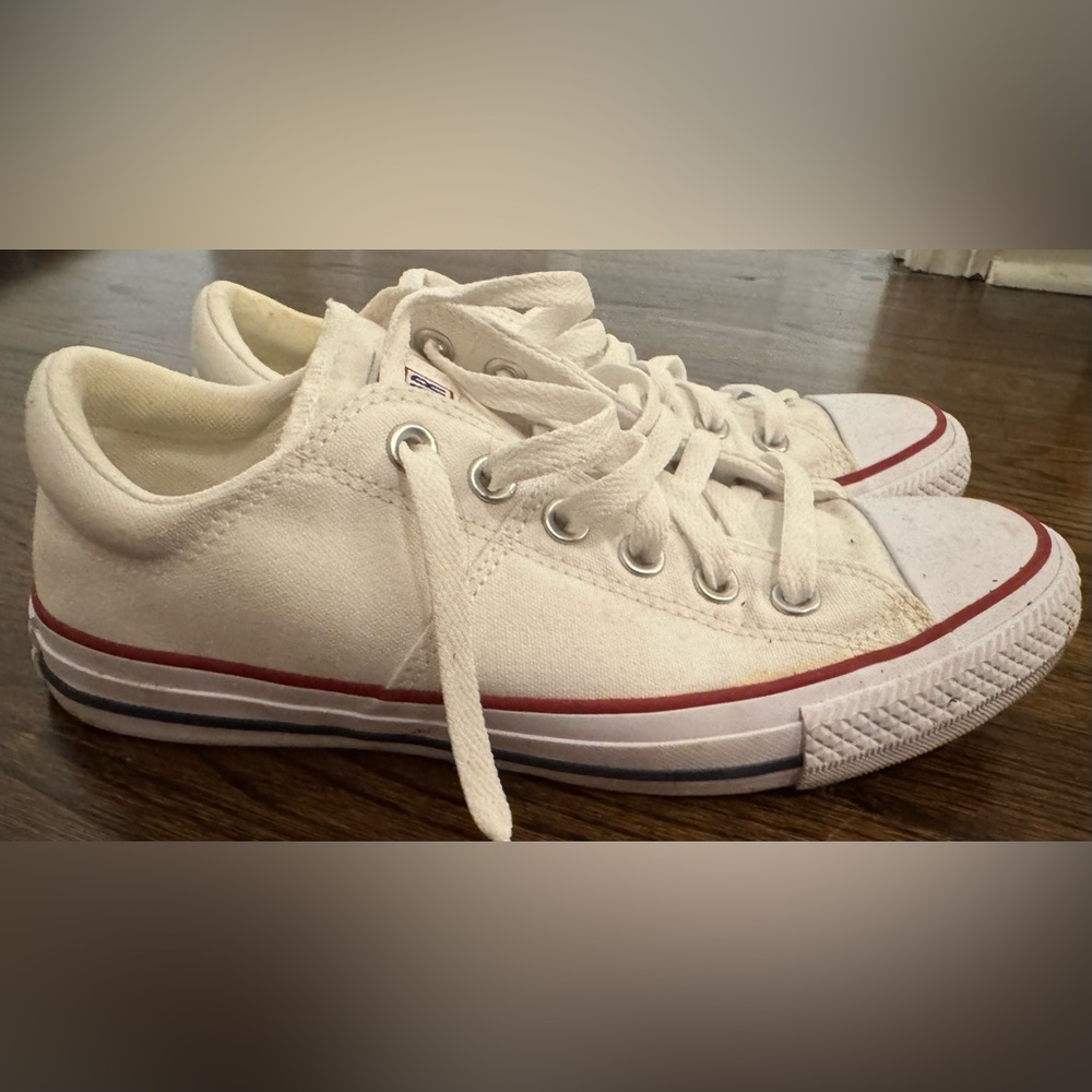 Converse Women’s Chuck Taylor All Star Madison Low Top Sneakers